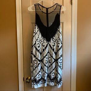 Black & white strapless dress